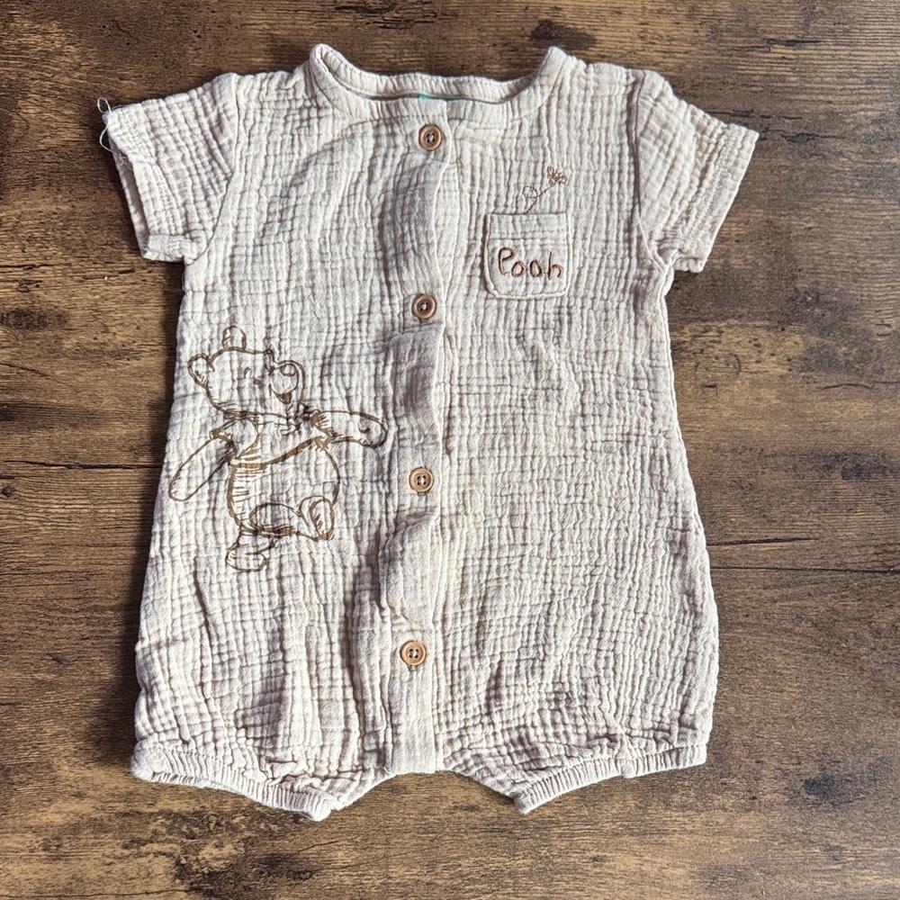 Disney Beige Pooh Bodysuit  🍯 🐻